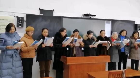 声乐大一（1）班举办辞旧迎新•欢度元旦联欢会